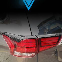 Ốp viền đèn pha sau Mitsubishi Outlander 2016-2021